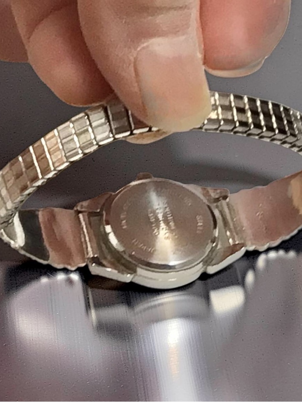 Sterling Silver Mother-of-Pearl Native-American Tips Indian Head Watch. - Picture 9 of 13